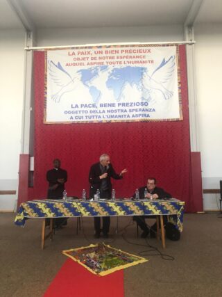 Conférence Internationale et prière pour la paix dans le monde